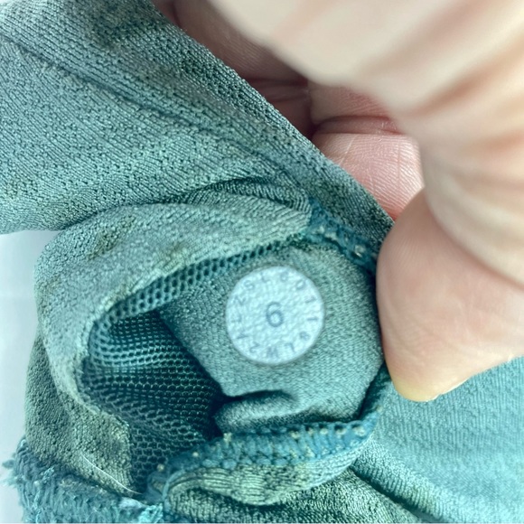 Lululemon Energy Bra SHIBORI Mystic Green Tie Dye Luxtreme Cross Strap Womens 6 - Picture 6 of 7